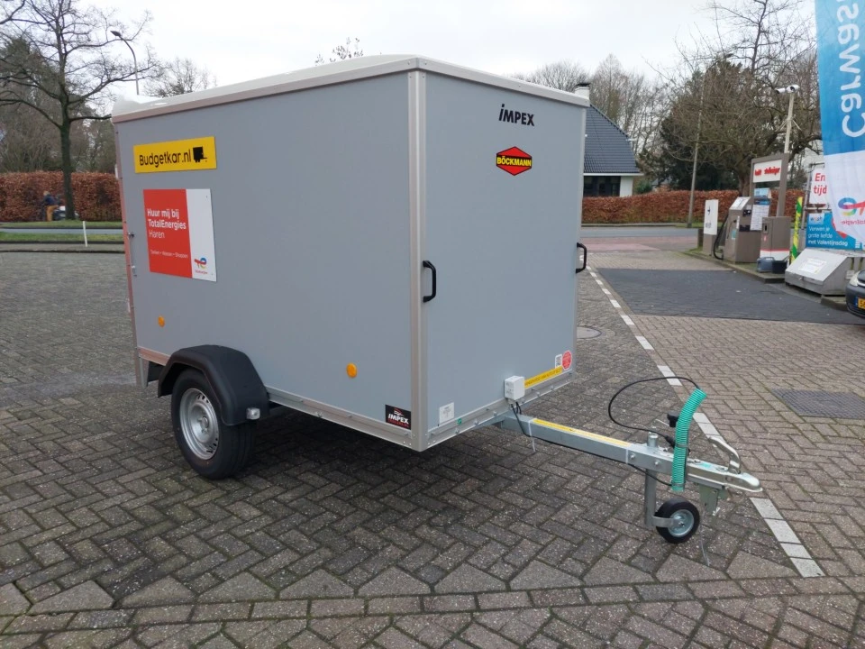 Kar 140 Dichte aanhanger met vaste opbouw standaard (212x133x155)