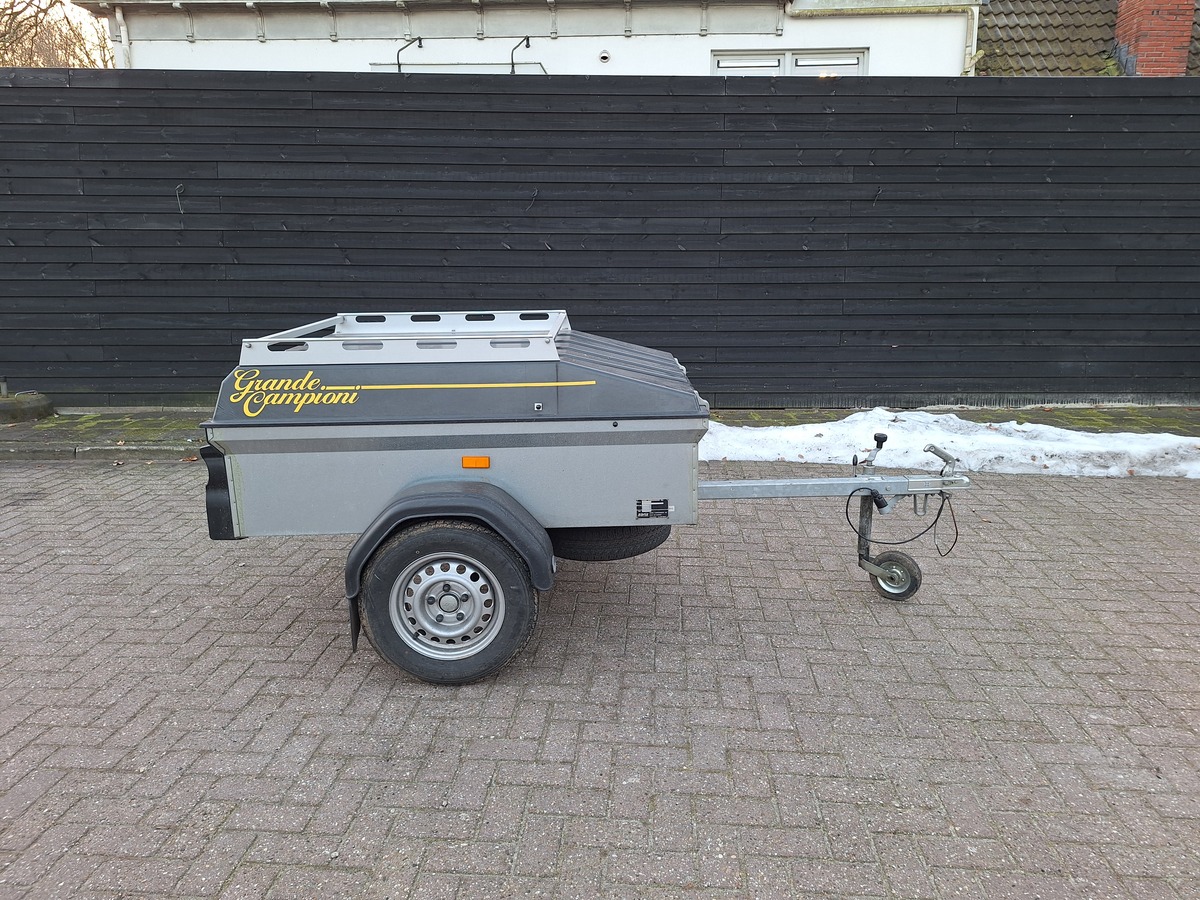 Kar 499 Bagage aanhanger middel (150x100x48)